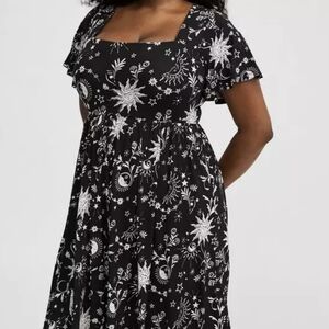 Elegant Black and White Floral Dress